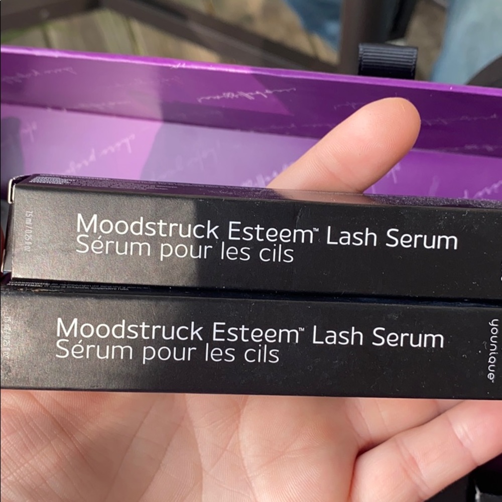 Younique Esteem Lash Serum